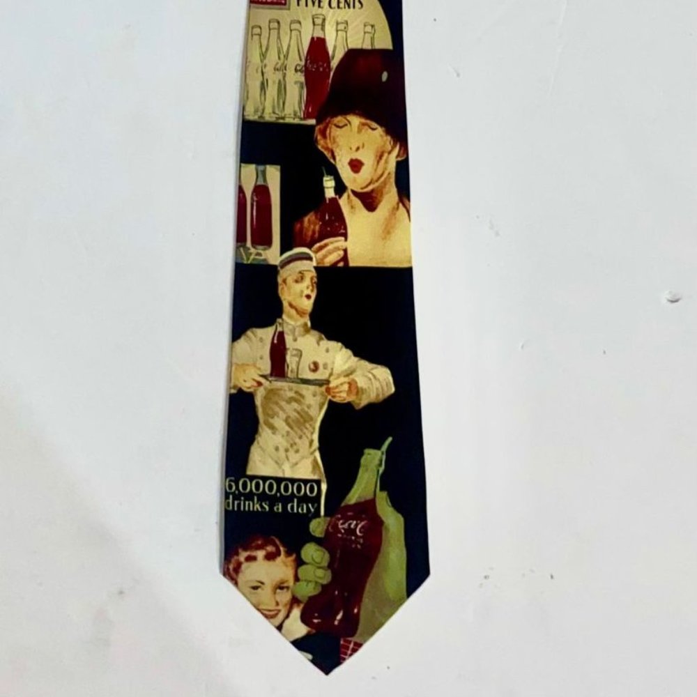 Men's Coca Cola Vintage Suit Tie- Excellent Condition